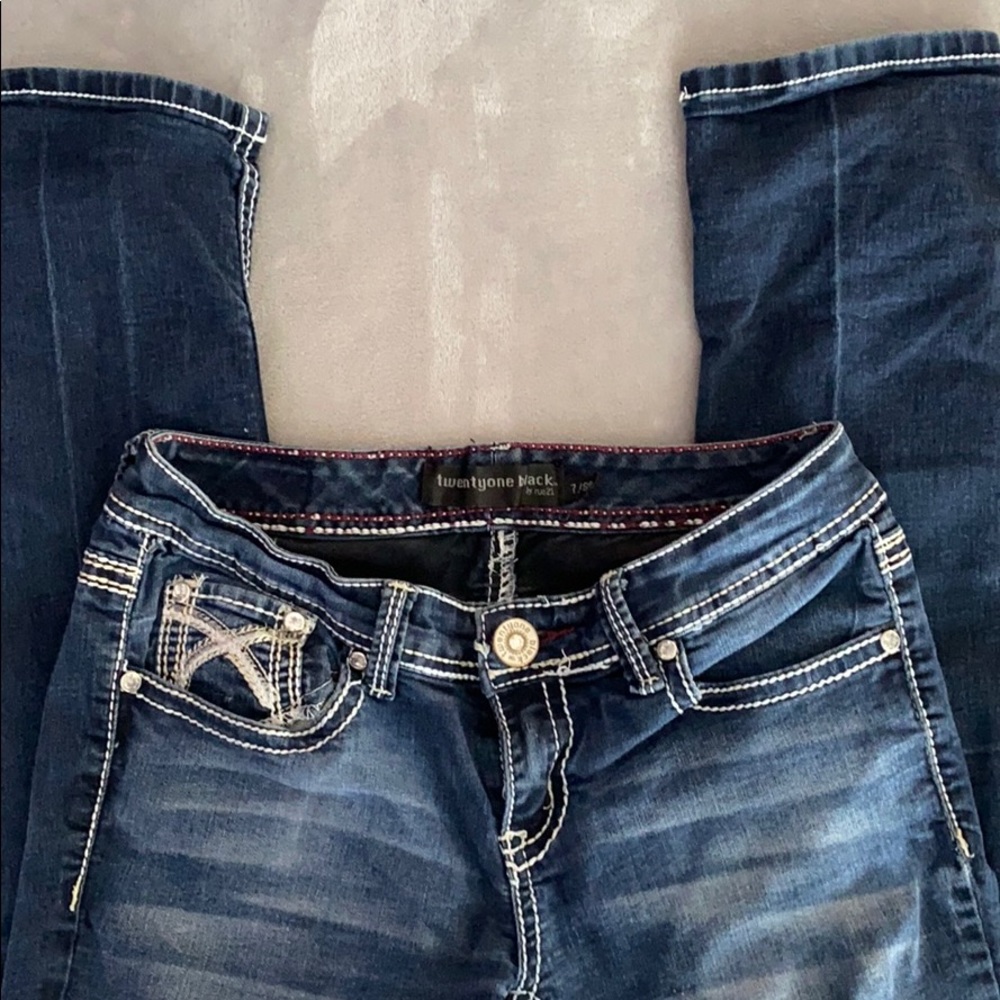 Rue 21 jeans size 7/8R